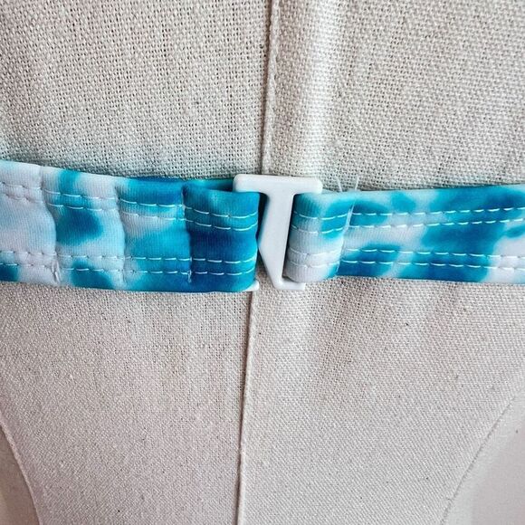 Sundazed Ledia Blue Tie-Dye Shirred Bikini Top Size 36 B/C - Picture 8 of 12